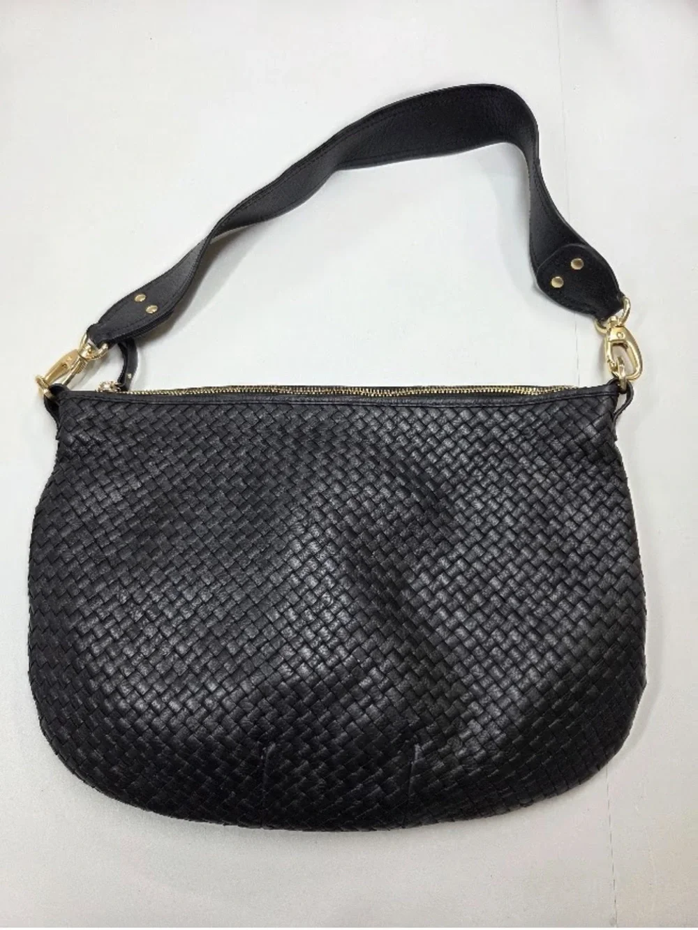 QUINCE Italian Leather Convertible Crescent Handwoven Shoulder Bag Black 8228 - Picture 4 of 12